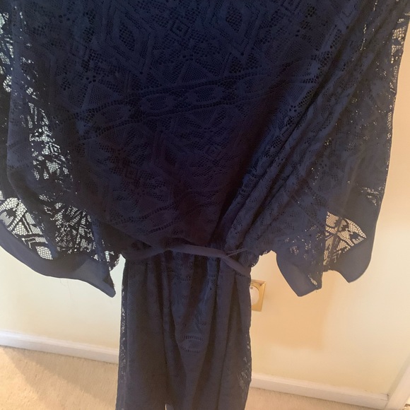 Beautiful evening Dress just beautiful lacy color blue size 12. You’ll love it! - Picture 5 of 6